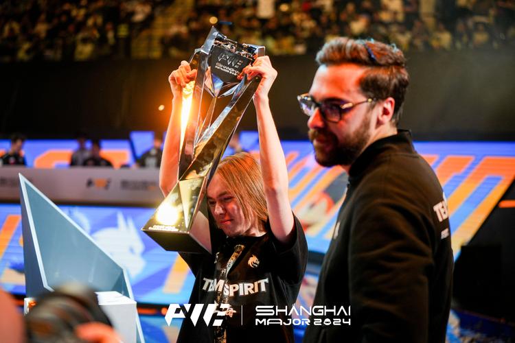 CS2 发布了一个更新 - 重新设计了 Premier 模式的界面